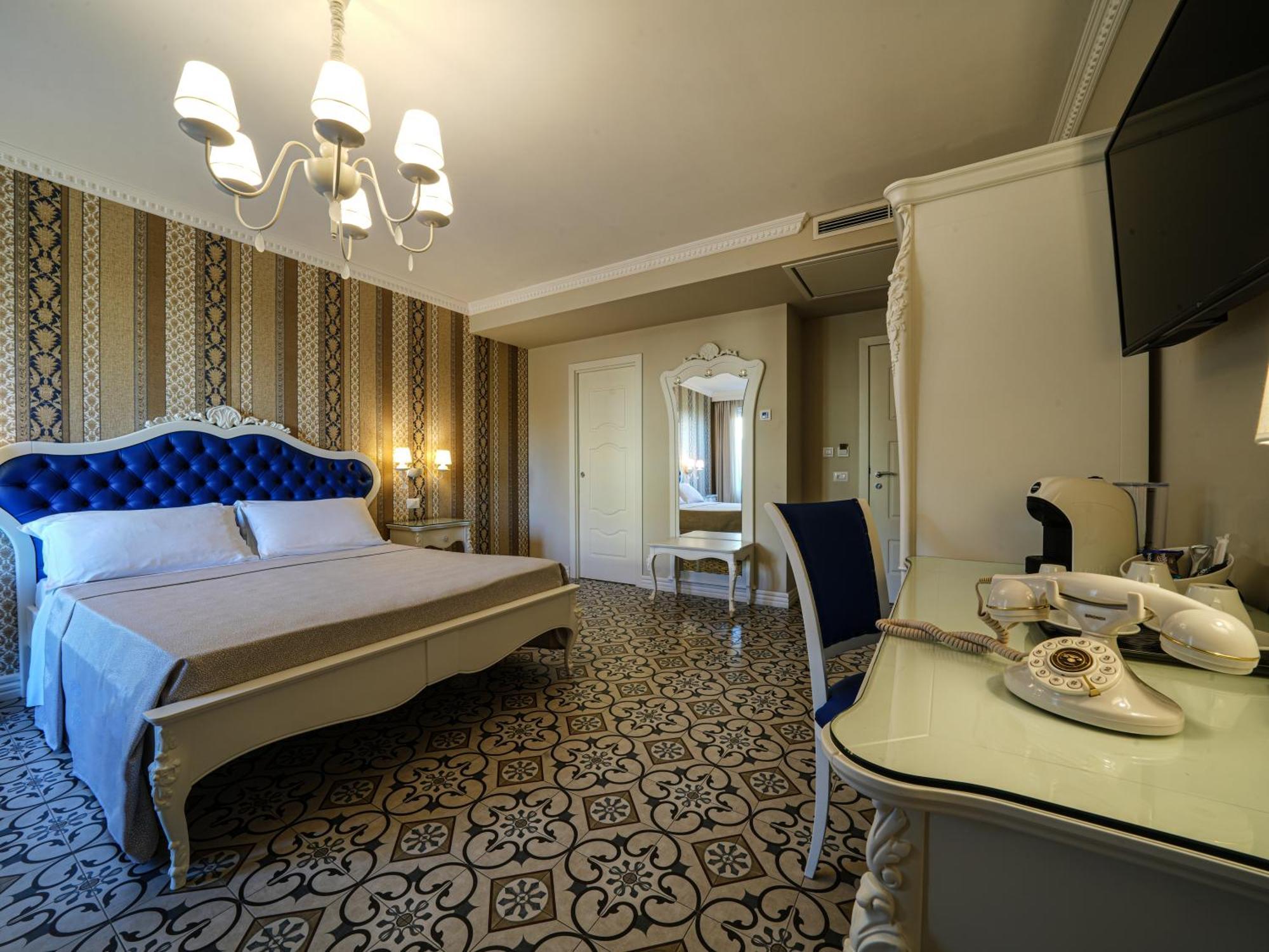 Sui Generis Tropea Luxury Rooms Exterior foto