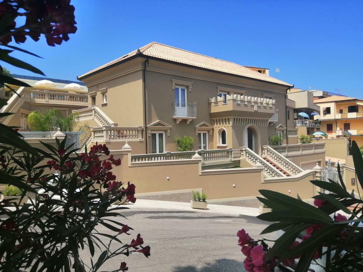 Sui Generis Tropea Luxury Rooms Exterior foto