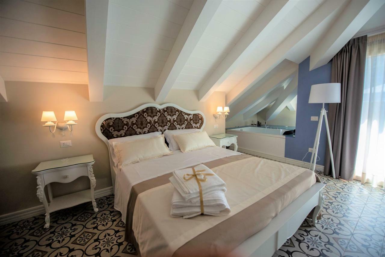 Sui Generis Tropea Luxury Rooms Exterior foto